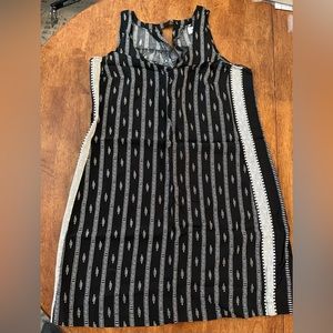 Old Navy black and white dress women’s sz small